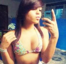 Novinha safadinha caiu no whatsapp mostrando todos seus atributos